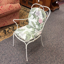 Load image into Gallery viewer, White Metal Chair (33x21x22)
