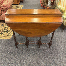 Load image into Gallery viewer, Walnut Drop Leaf Table w/ 2 10&quot; Leaves (30x42x23/49)
