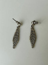 Load image into Gallery viewer, Vintage Sterling Riccio Earrings (1.5&quot;)
