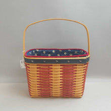 Load image into Gallery viewer, Longaberger Whistle-Stop Basket (2001) (9x11x6)
