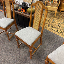 Load image into Gallery viewer, Oak Dining Chair (41x18x17)

