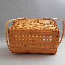 Load image into Gallery viewer, Longaberger Founder&#39;s Market Basket #18791 (8x14.5x10)
