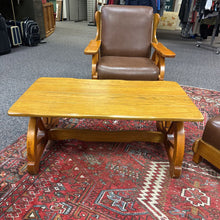 Load image into Gallery viewer, Hard Rock Maple Wagon Wheel Coffee Table (16x40x22)
