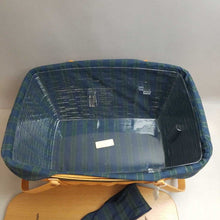 Load image into Gallery viewer, Longaberger Family Picnic Basket (1999) (10x20x15)
