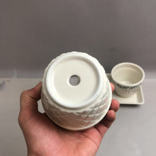 Load image into Gallery viewer, Longaberger Early Blossoms Flower Pots &amp; Tray (4x8.5x5.5)
