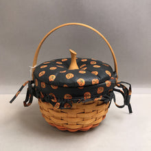 Load image into Gallery viewer, Longaberger Small Pumpkin Basket #16012 (1996) (5.5x7.5x7.5)
