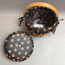 Load image into Gallery viewer, Longaberger Small Pumpkin Basket #16012 (1996) (5.5x7.5x7.5)
