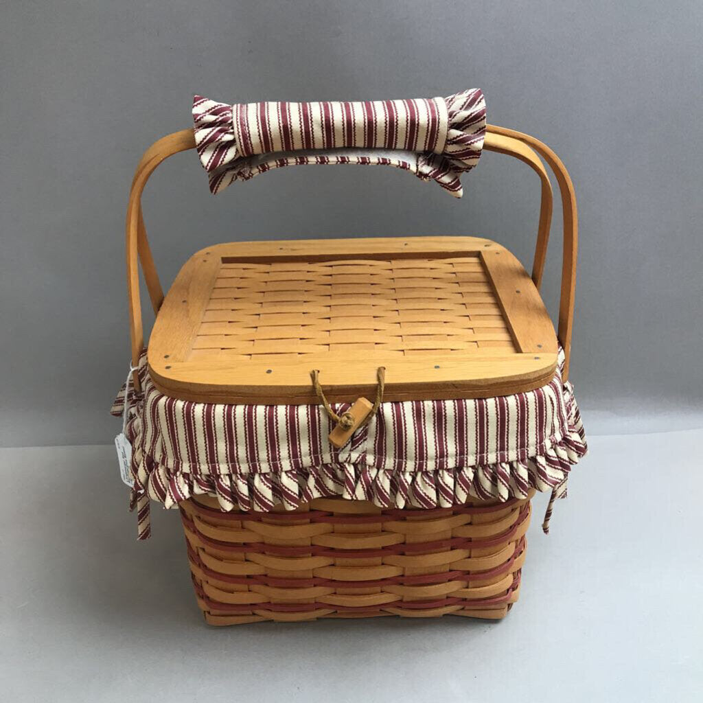 Longaberger Red Remembrance Basket (~8.5x10x9)