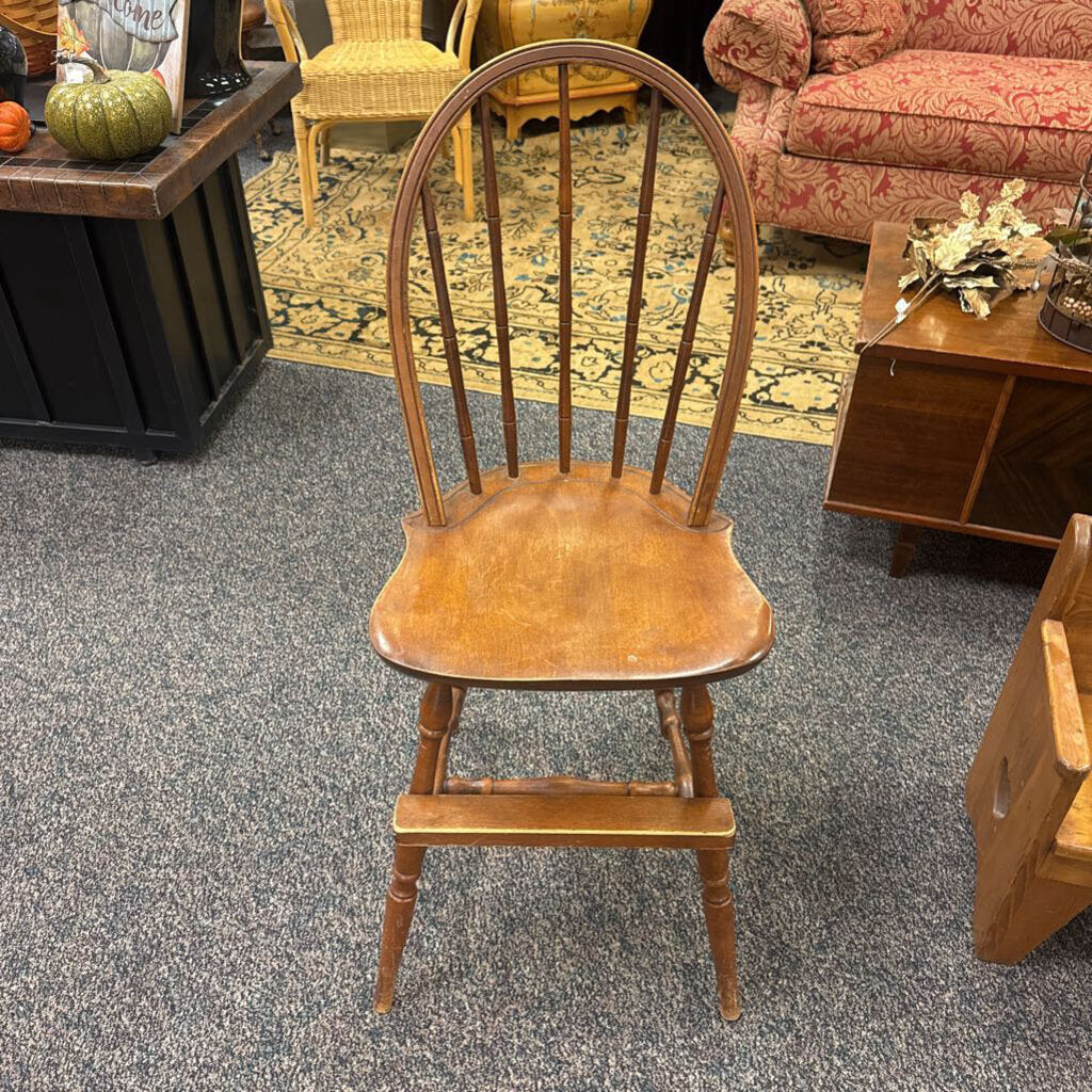 Nichols & Stone Walnut Child Chair / Stool (38x15x16)