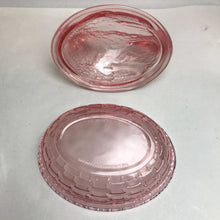 Load image into Gallery viewer, Longaberger Pink Glass Hen (~5.5x7.5x5.5)
