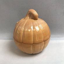 Load image into Gallery viewer, Longaberger Milk Glass Pumpkin Swirl Dish #96102 (~6.5x6x6)
