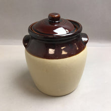 Load image into Gallery viewer, Monmouth Pottery Cookie Jar (8x7.5x7.5)
