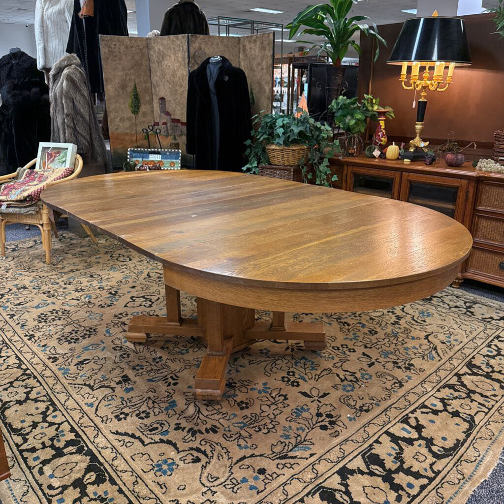 Oak Table (30x48x48) w/4 10