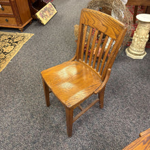 Load image into Gallery viewer, Oak Chair (36x19x18)
