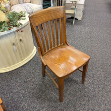 Load image into Gallery viewer, Oak Chair (36x19x18)
