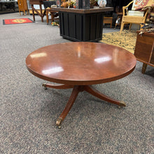Load image into Gallery viewer, Round Coffee Table (16x32x32)
