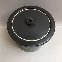 Load image into Gallery viewer, Tupperware Ice Bucket (7.5")
