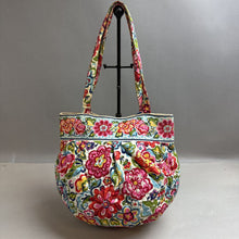 Load image into Gallery viewer, Vera Bradley Hope Garden Floral Quilted Tote Purse (11x14x4&quot;)
