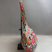 Load image into Gallery viewer, Vera Bradley Hope Garden Floral Quilted Tote Purse (11x14x4&quot;)
