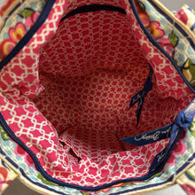 Load image into Gallery viewer, Vera Bradley Hope Garden Floral Quilted Tote Purse (11x14x4&quot;)
