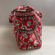 Load image into Gallery viewer, Vera Bradley Red Deco Daisy Print Quilted Oversized Tote Bag Purse (15x24x8&quot;)

