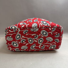 Load image into Gallery viewer, Vera Bradley Red Deco Daisy Print Quilted Oversized Tote Bag Purse (15x24x8&quot;)
