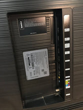 Load image into Gallery viewer, Samsung #UN55NU7300FXZA Smart TV (~55&quot;) (No Remote; As-Is)
