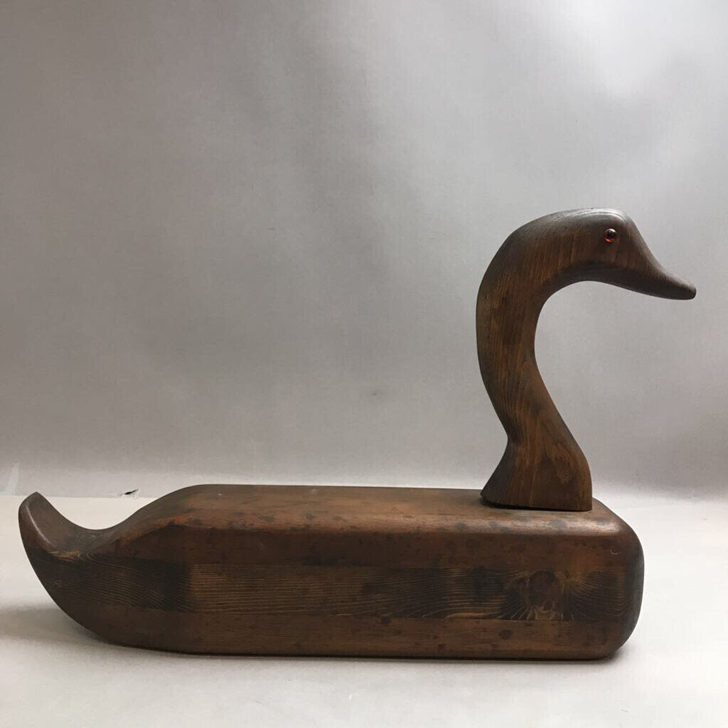 Large Wooden Hand Carved Duck (13x17x4)