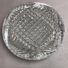 Load image into Gallery viewer, Vintage Crystal Ashtray (1x6)
