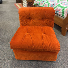 Load image into Gallery viewer, Flexsteel Rust Chair (28x29x34)
