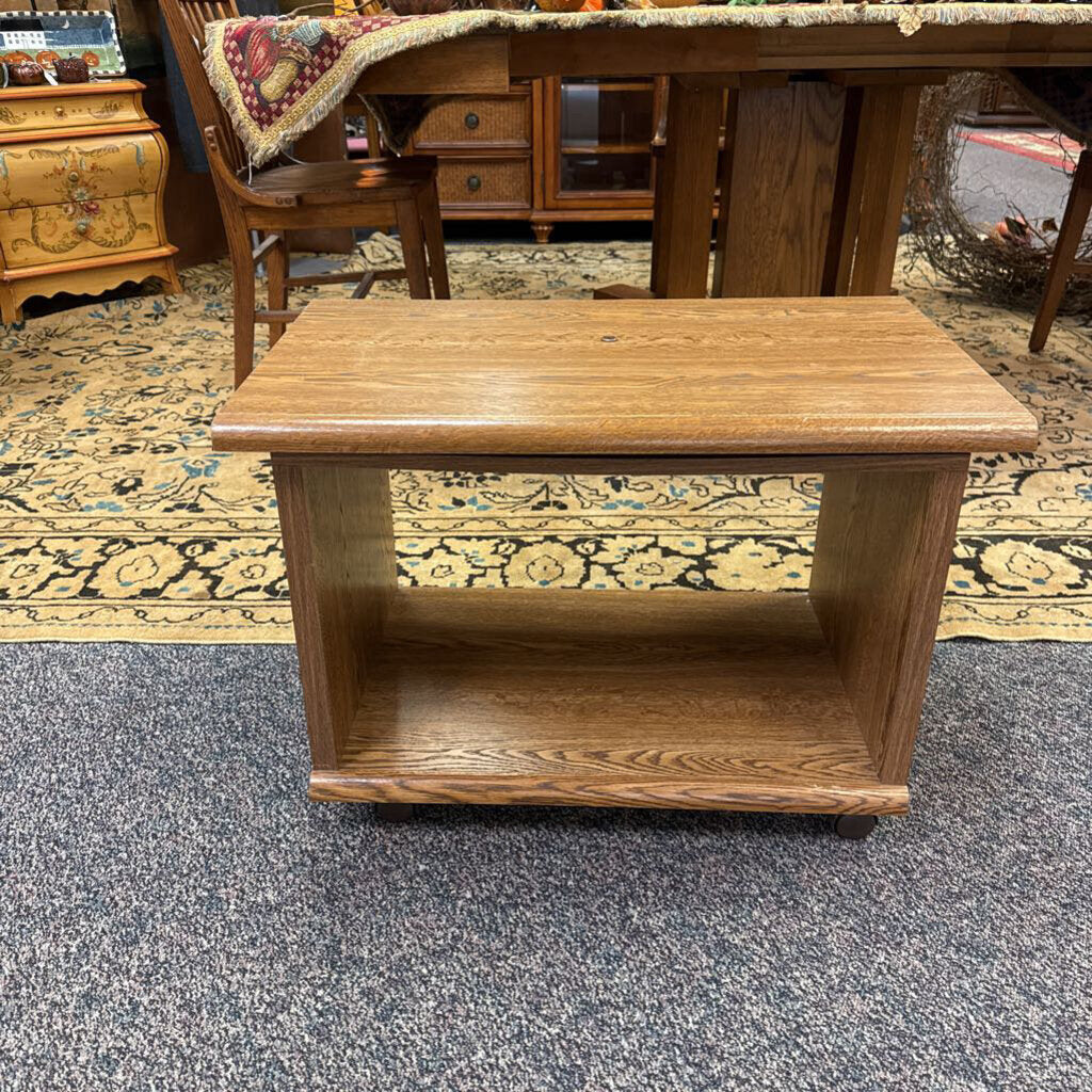 TV Stand (19x24x20)