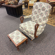Load image into Gallery viewer, Swan Glider Chair w/ Ottoman (34x27x30)
