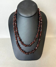 Load image into Gallery viewer, Garnet Chip Beaded Necklace (36&quot;)
