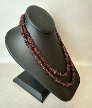 Load image into Gallery viewer, Garnet Chip Beaded Necklace (36&quot;)
