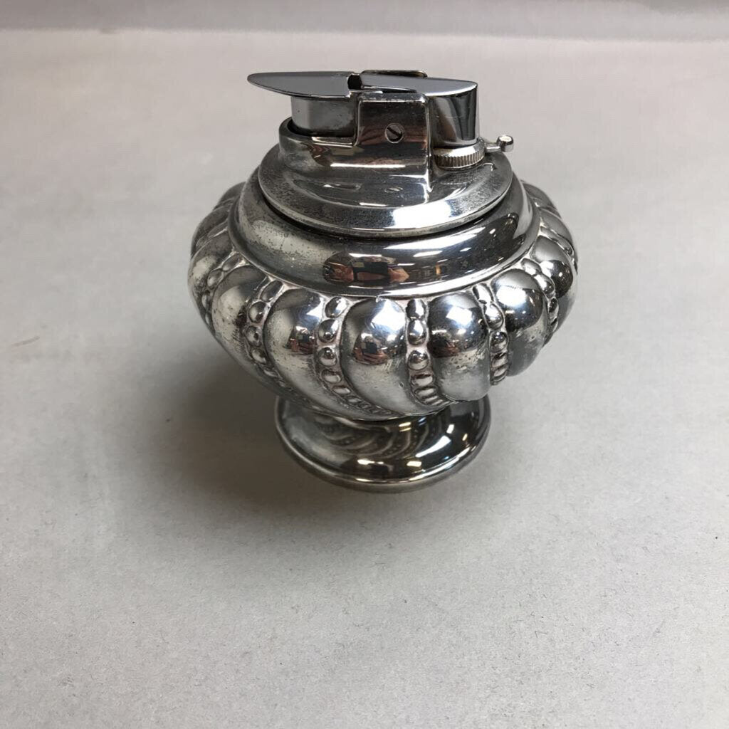 Vintage Ronson Crown Lighter Toned Silver Plate Table Lighter (3