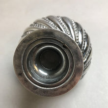 Load image into Gallery viewer, Vintage Ronson Crown Lighter Toned Silver Plate Table Lighter (3&quot;)
