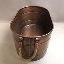 Load image into Gallery viewer, Smith Hawken Copper Boiler/Planter (10x21x13)
