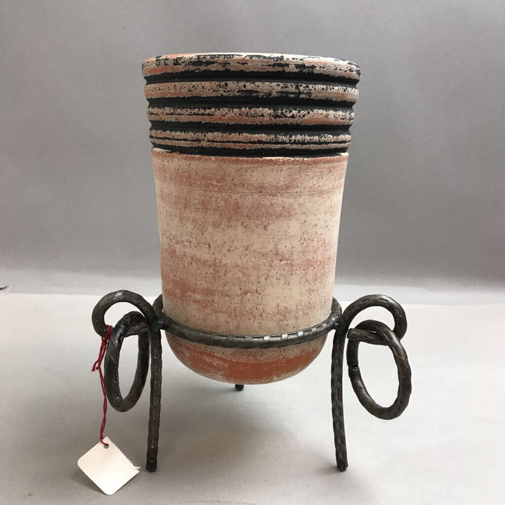 Terra Cotta Pottery Vase On Metal Stand (10
