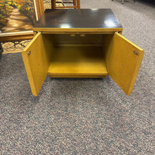 Load image into Gallery viewer, MCM End Cabinet (17x22x19)
