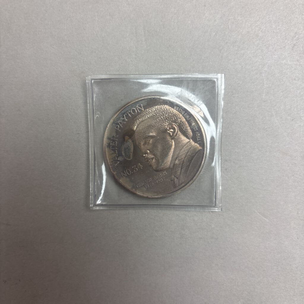 Walter Payton Limited Edition 1oz Silver Commemorative Coin