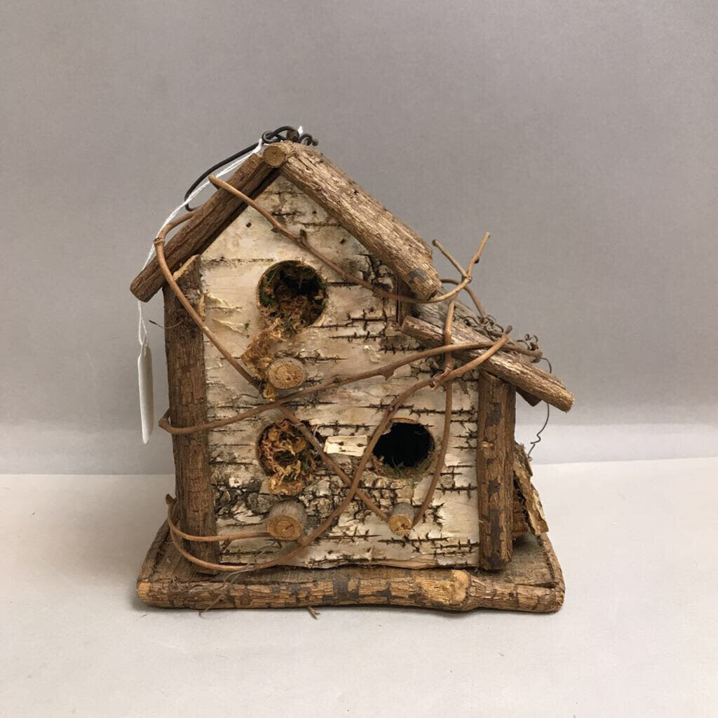 Rustic Birch Birdhouse (7.5