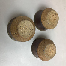 Load image into Gallery viewer, Pottery Bowl w/ 3 Cups (3.3x9x9)
