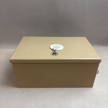 Load image into Gallery viewer, Fire Proof Lock Box w/ Key (14x9x6)

