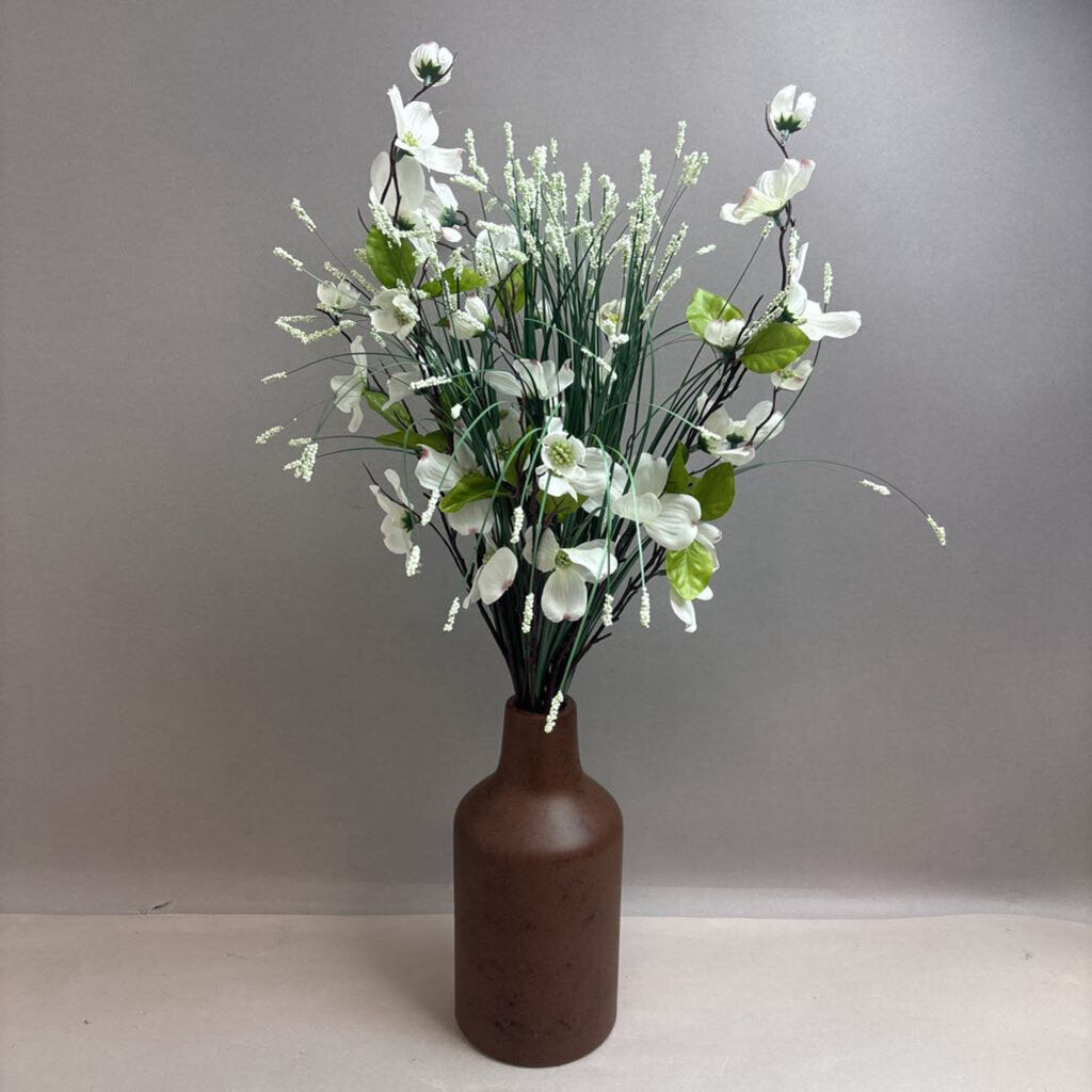 Wood Vase w/ Flowers (22