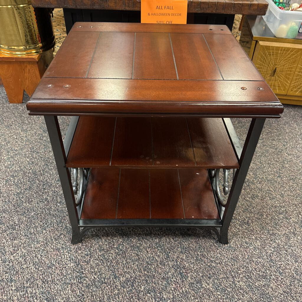 Wood / Metal End Table (24x24x24) AS IS