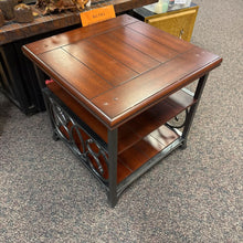 Load image into Gallery viewer, Wood / Metal End Table (24x24x24)
