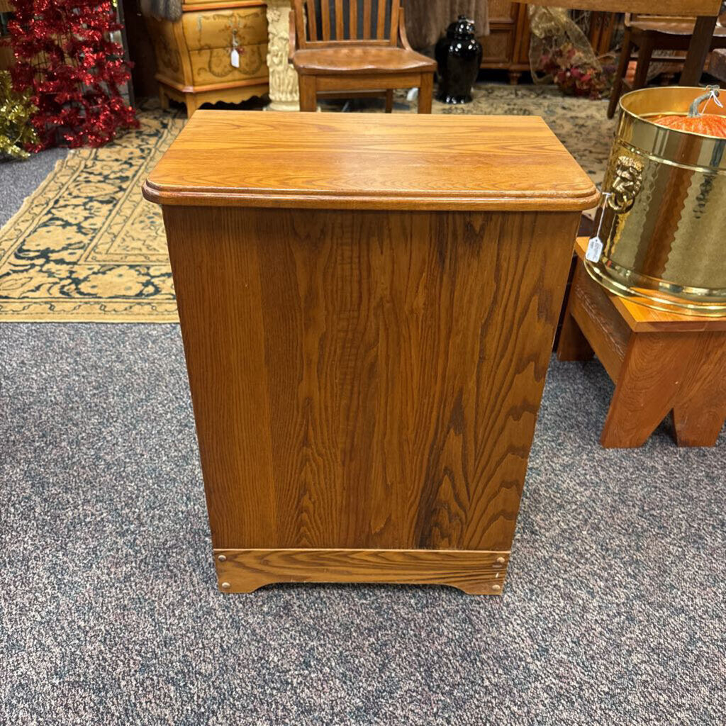 Laundry Hamper (26x19x12)