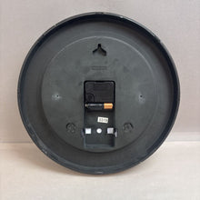 Load image into Gallery viewer, Butterfly Wall Clock (12&quot;)
