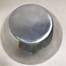 Load image into Gallery viewer, Vintage Nambé 9&quot; Serving Salad Bowl #570 Metalware Aluminum Alloy
