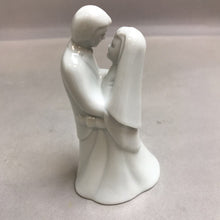Load image into Gallery viewer, White Porcelain Bride &amp; Groom Figurine (5&quot;)

